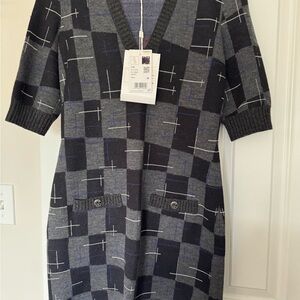 CHANEL Elegant Plaid Dress in Black and Gray